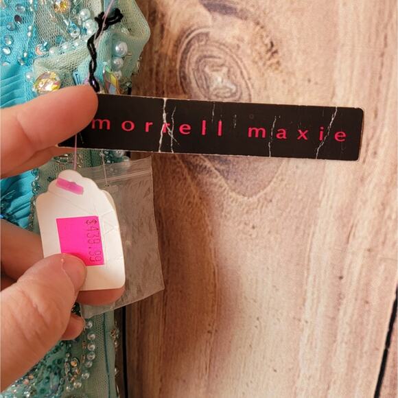 NWT Morrell Maxie Aqua Blue Sheer Back Gown, Style # 14825, Sz 4 - Picture 7 of 11